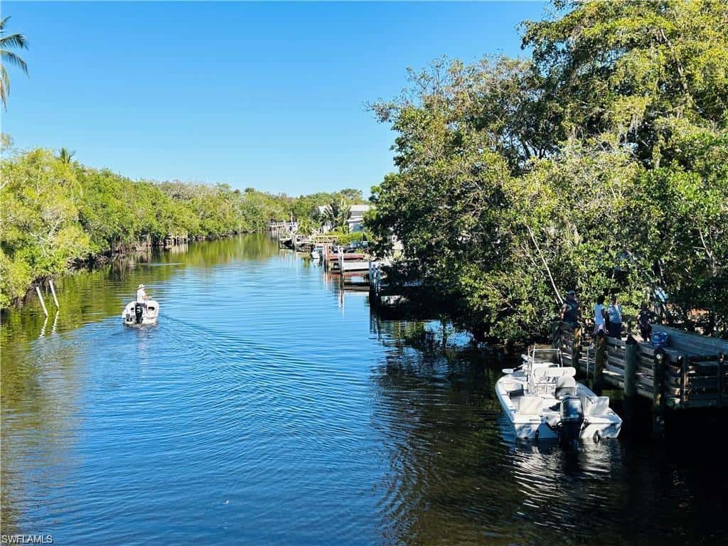 857 Manatee Rd, Naples, photo 6