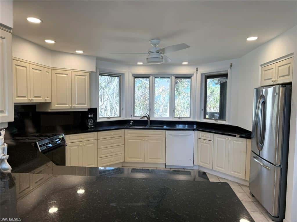 484 Gulf Bend Dr, Captiva, photo 17