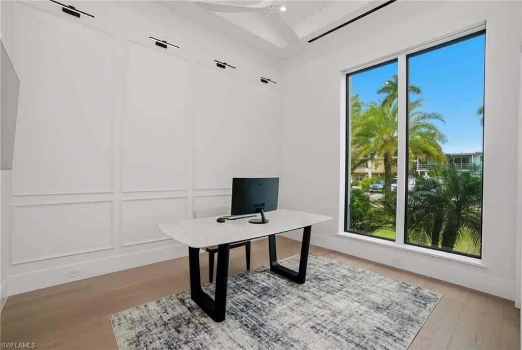 264 8th Ave, Naples, photo 15