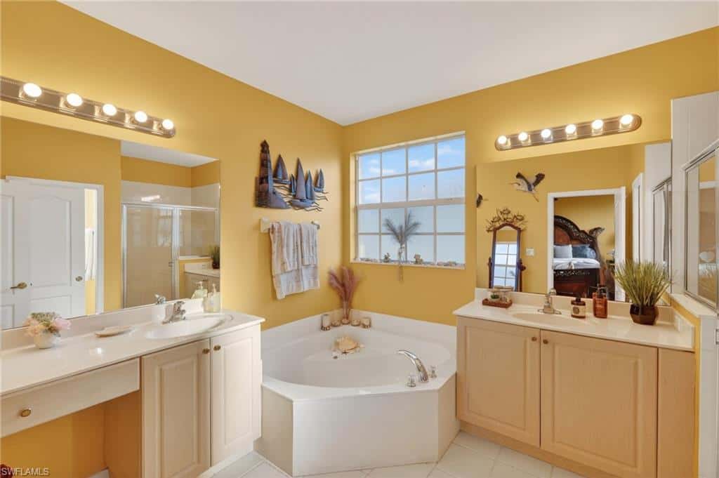 7005 Romana Way #1701, Naples, photo 22