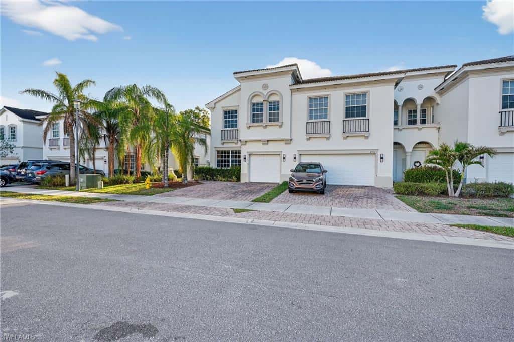 7005 Romana Way #1701, Naples, photo 5