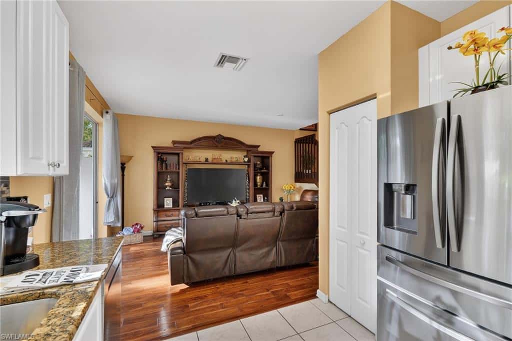 7005 Romana Way #1701, Naples, photo 14