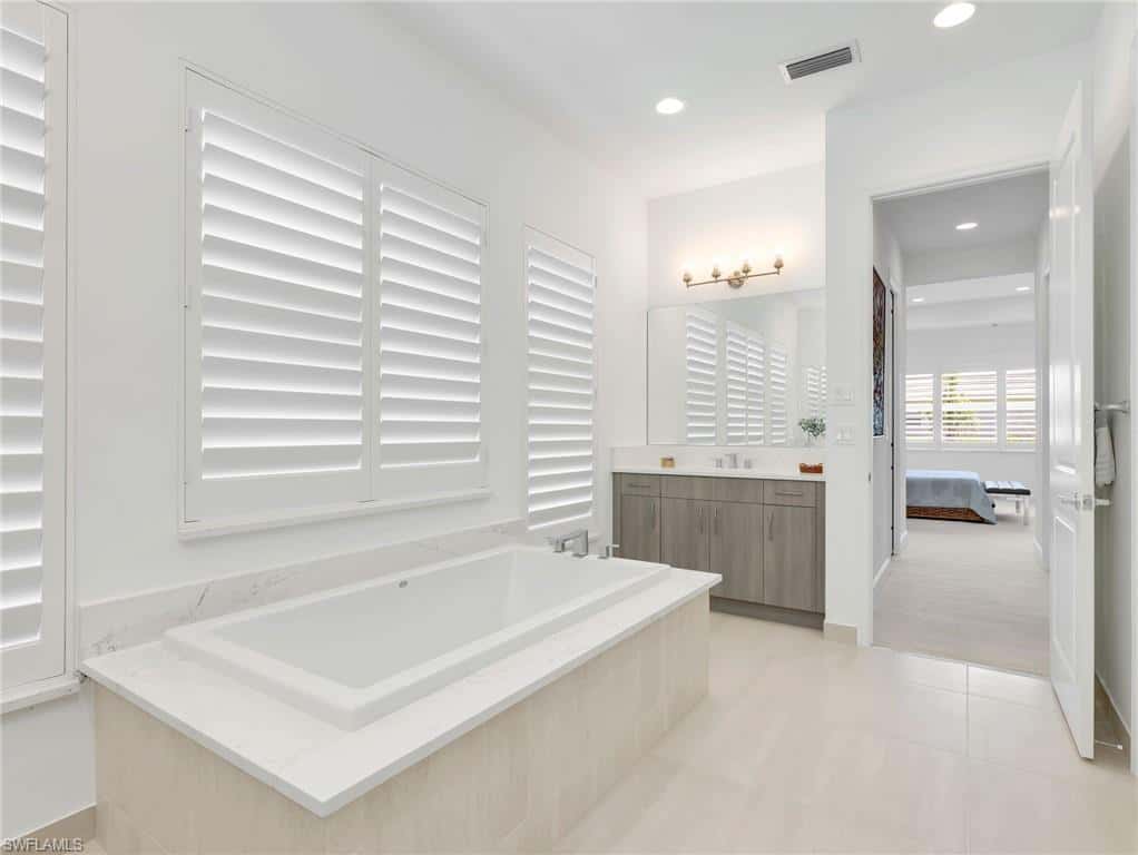 11268 Daphne Ct, Naples, photo 18