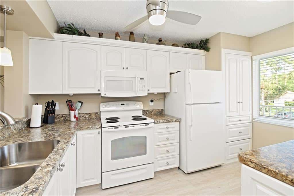 5970 Amherst Dr #c205, Naples, photo 11