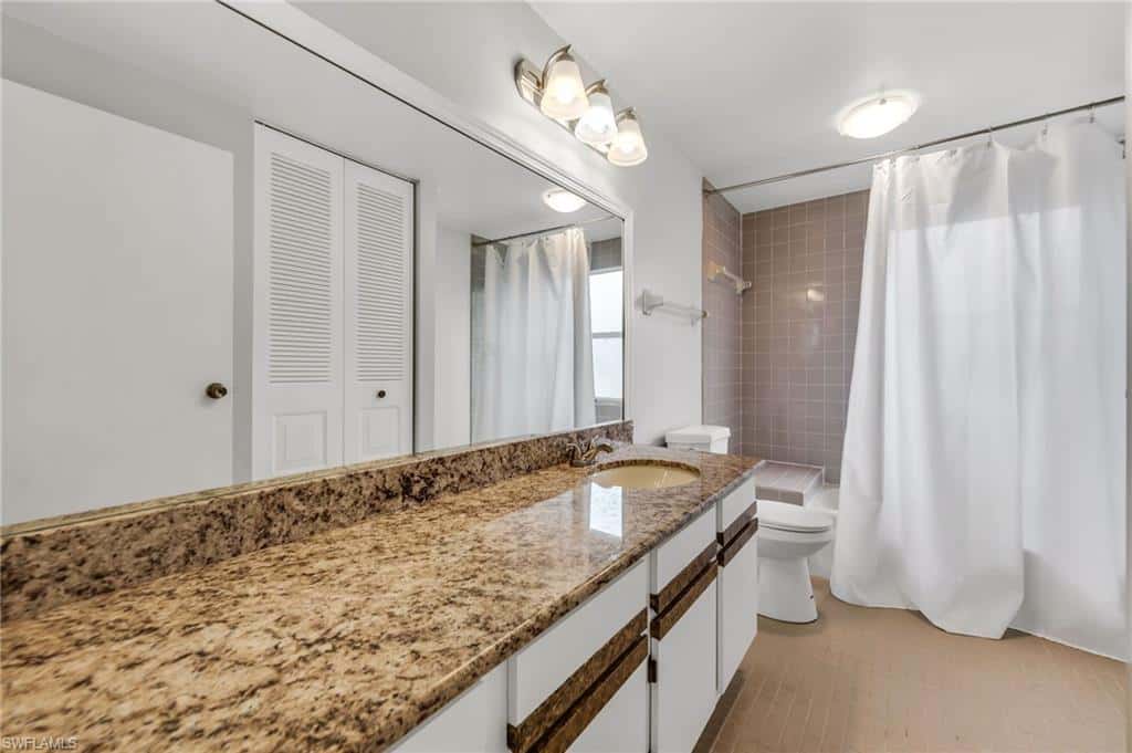 225 Pebble Beach Cir, Naples, photo 14