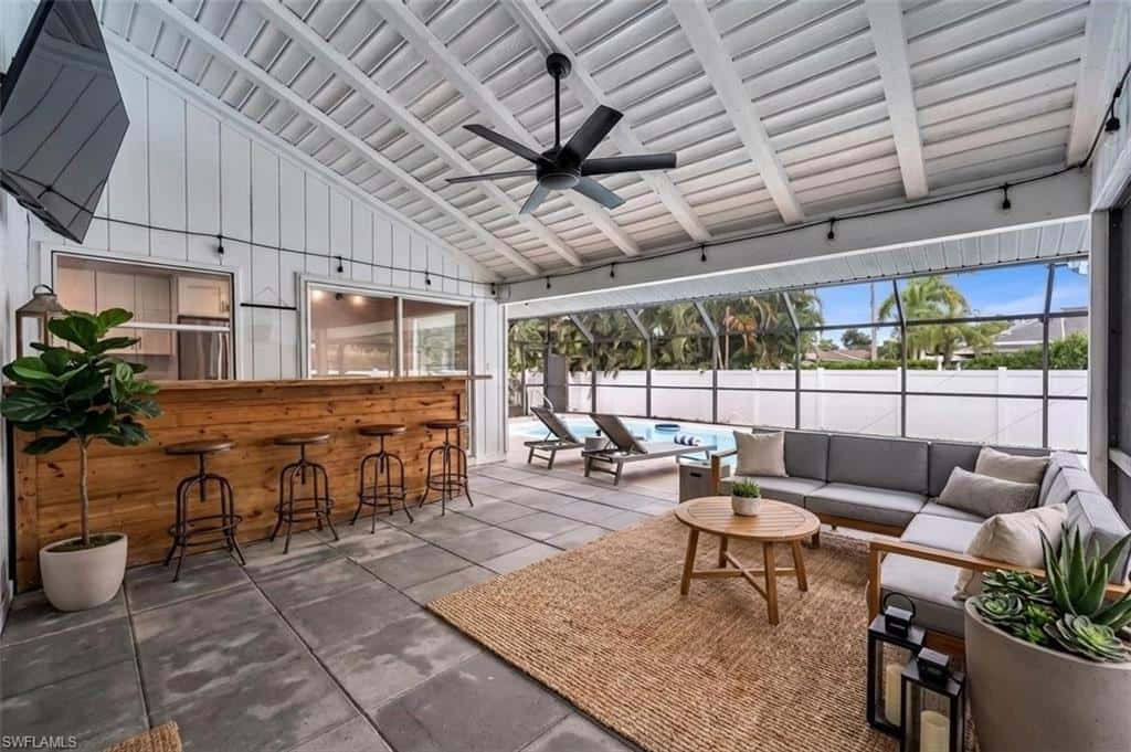 225 Pebble Beach Cir, Naples, photo 15