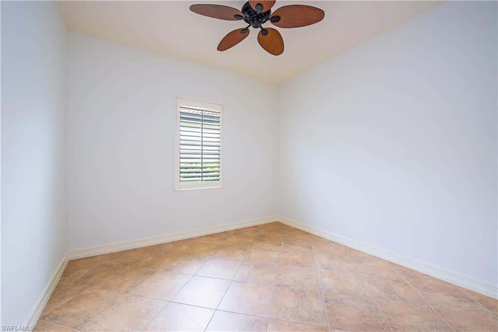 7643 Cottesmore Dr, Naples, photo 12