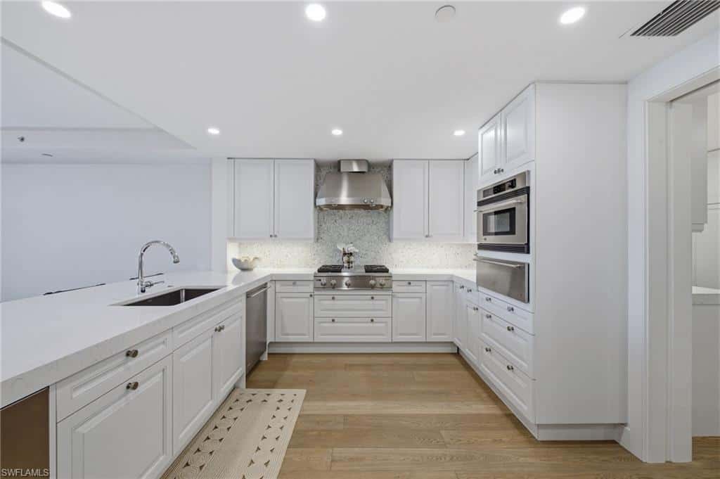 11125 Gulf Shore Dr #308, Naples, photo 12
