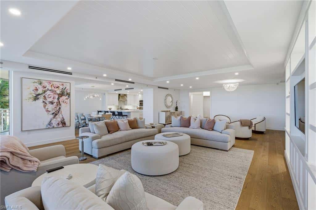 11125 Gulf Shore Dr #308, Naples, photo 4