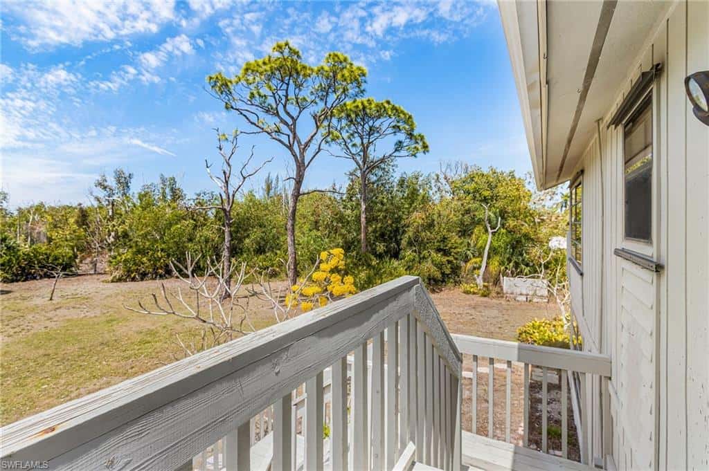 8677 Whispering Pines Dr, St. James City, photo 6