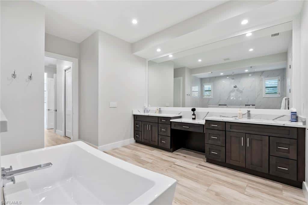 9974 Winterview Dr, Naples, photo 30