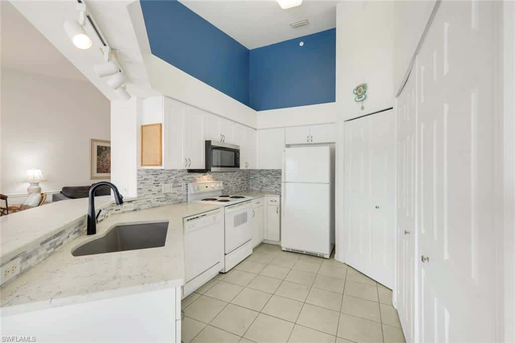 28851 Bermuda Lago Ct #304, Bonita Springs, photo 9