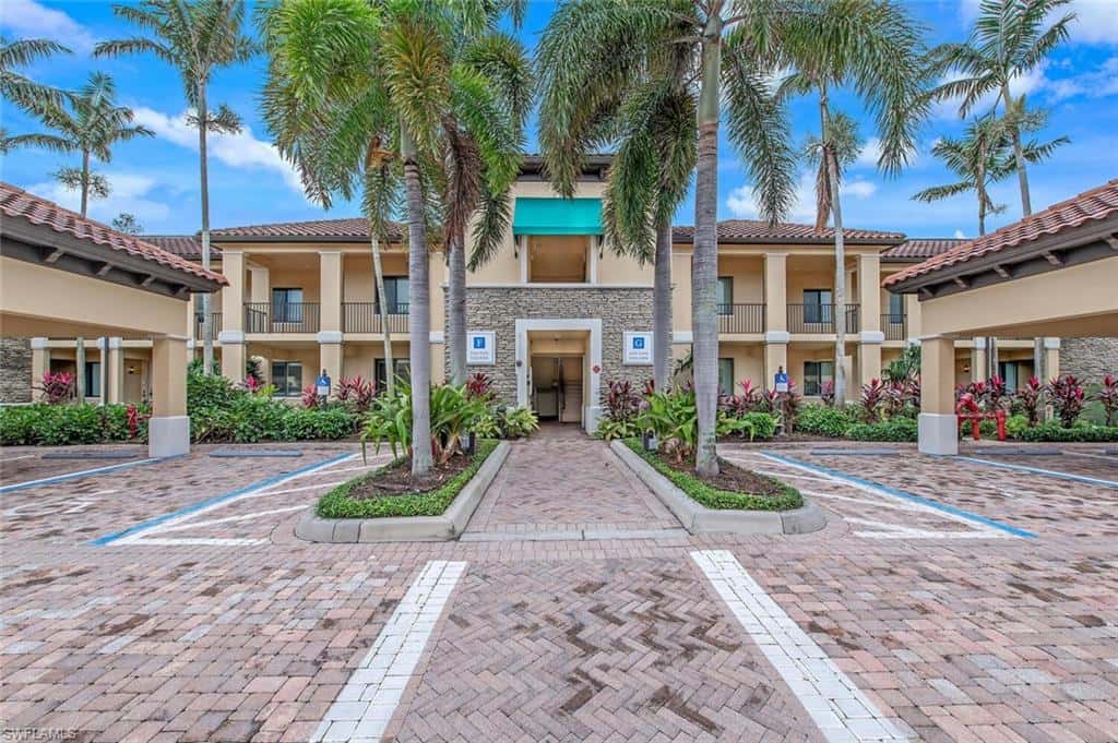 1035 Sandpiper St #f-104, Naples, photo 17