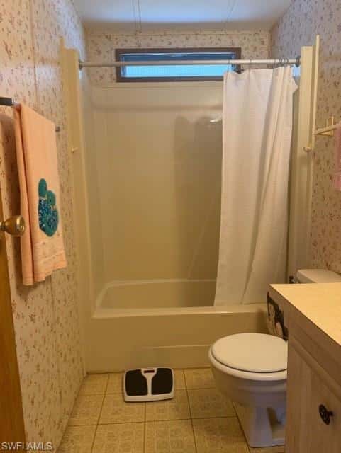 210 Pine Key Ln #210, Naples, photo 21