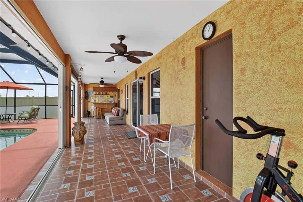 1223 40th Pl, Cape Coral, photo 6