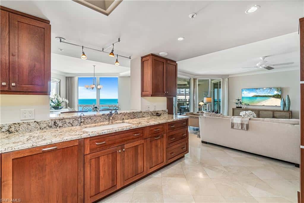 4021 Gulf Shore Blvd #1804, Naples, photo 13