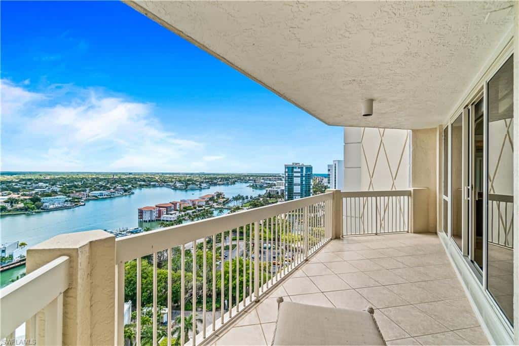4021 Gulf Shore Blvd #1804, Naples, photo 21