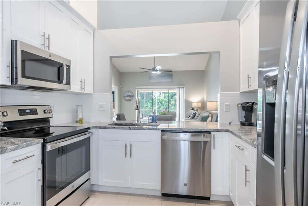 480 Saint Andrews Blvd #14, Naples, photo 7