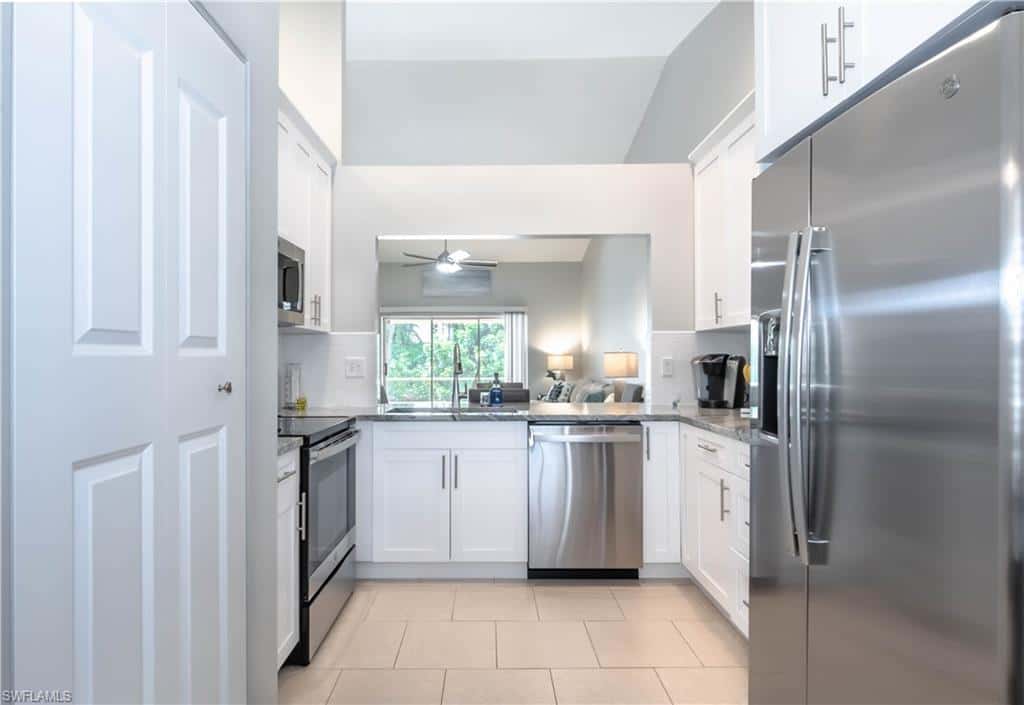 480 Saint Andrews Blvd #14, Naples, photo 8