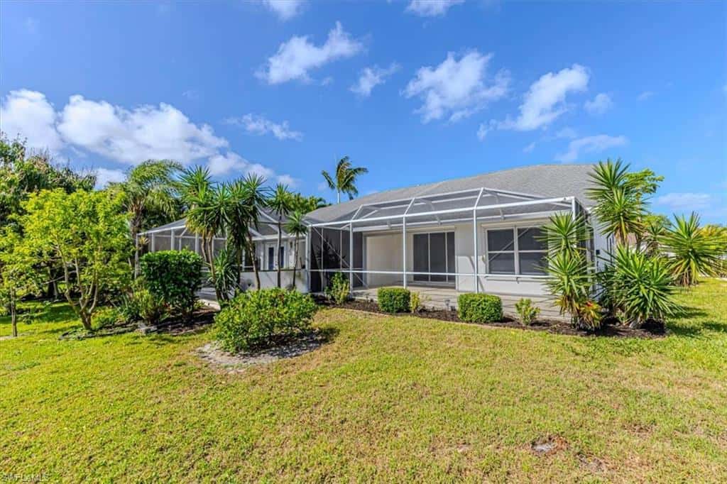 5446 Whitten Dr #19, Naples, photo 32