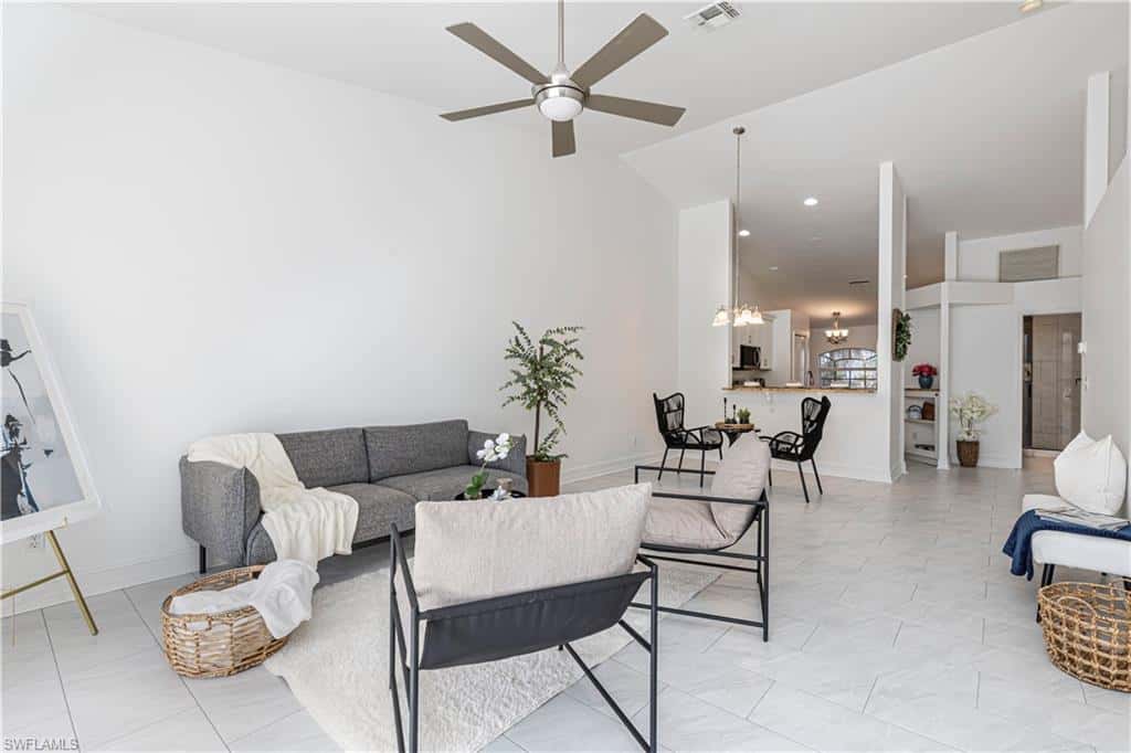 5446 Whitten Dr #19, Naples, photo 11