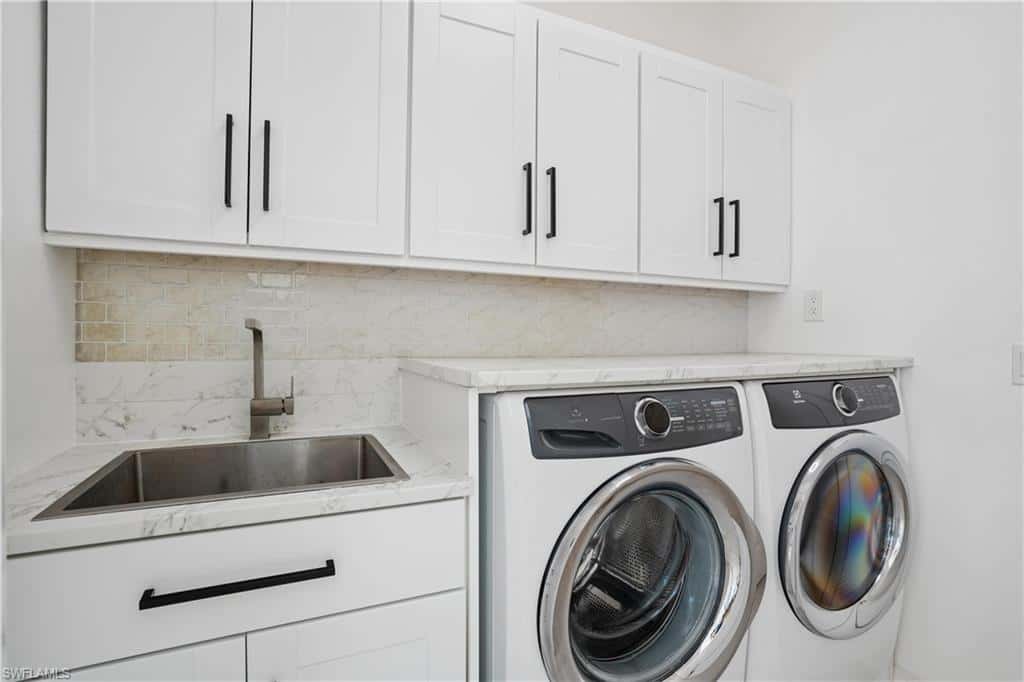 1775 Waterfall Ct, Marco Island, photo 24