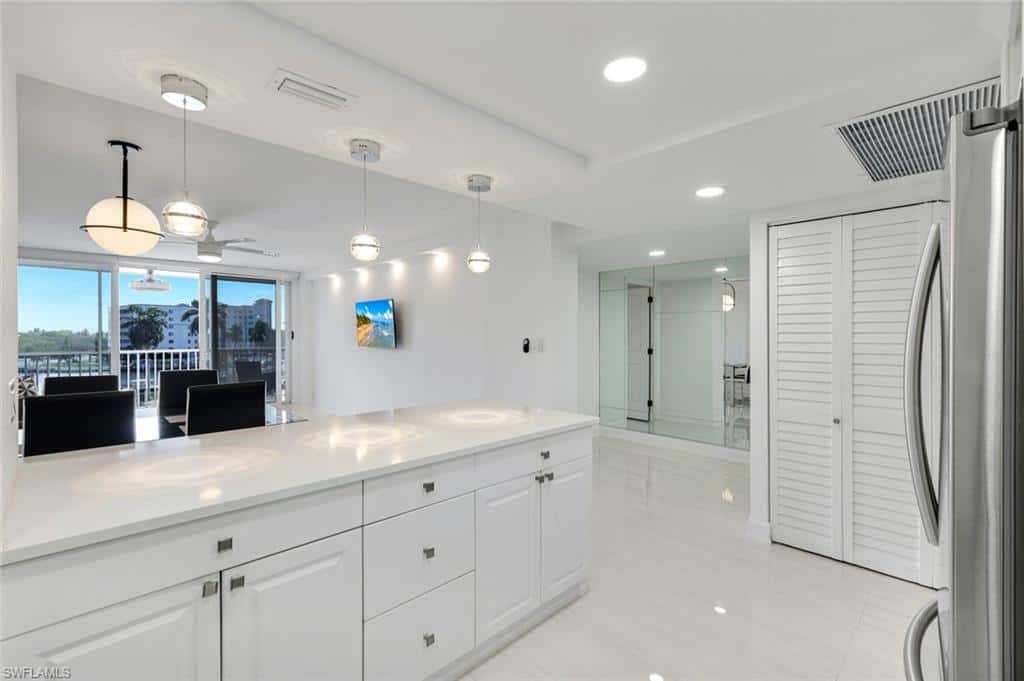 5 Bluebill Ave #410, Naples, photo 5