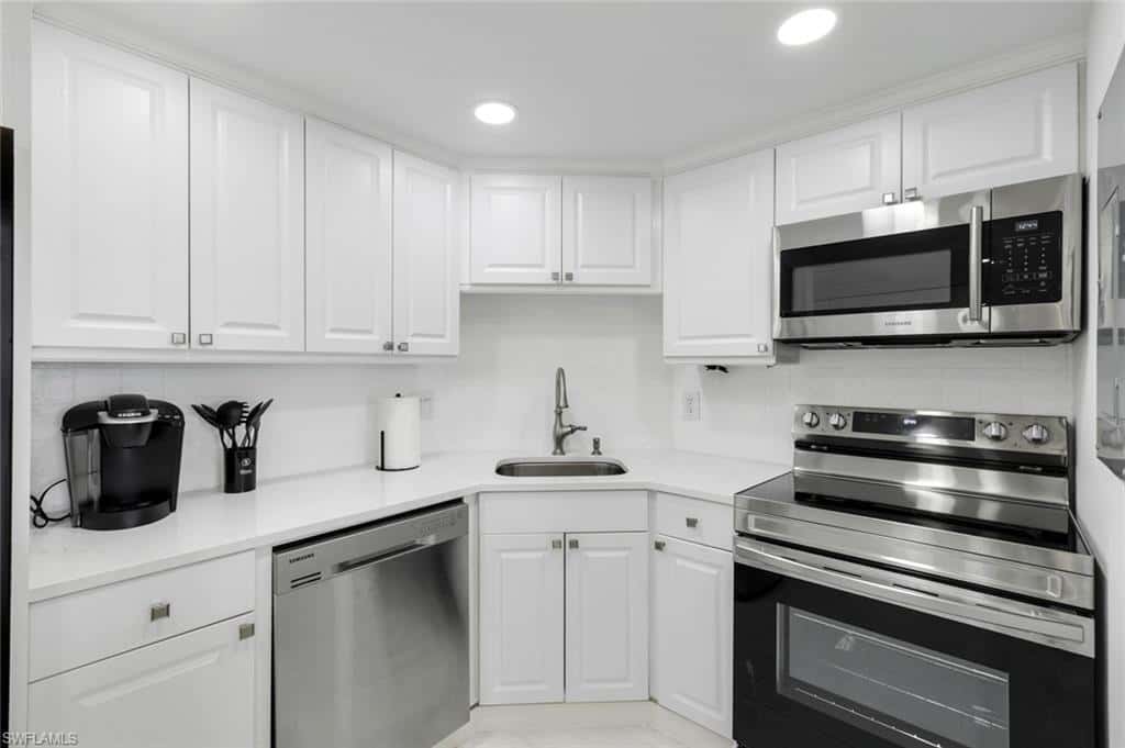 5 Bluebill Ave #410, Naples, photo 9
