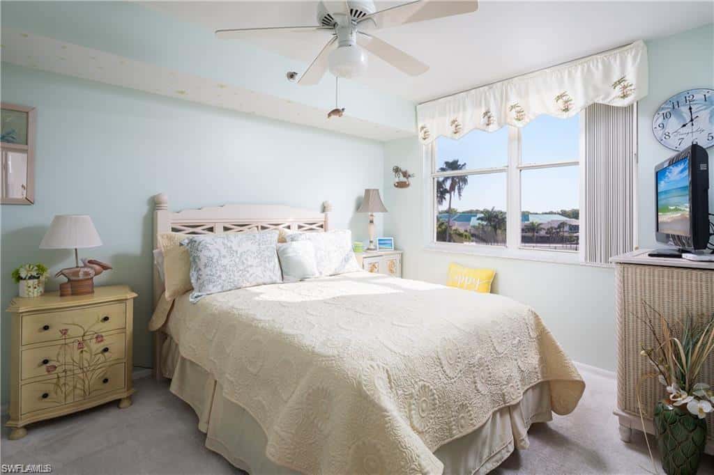 5550 Heron Point Dr #305, Naples, photo 10