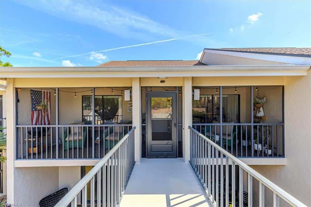 15450 Cedarwood Ln #202, Naples, photo 6
