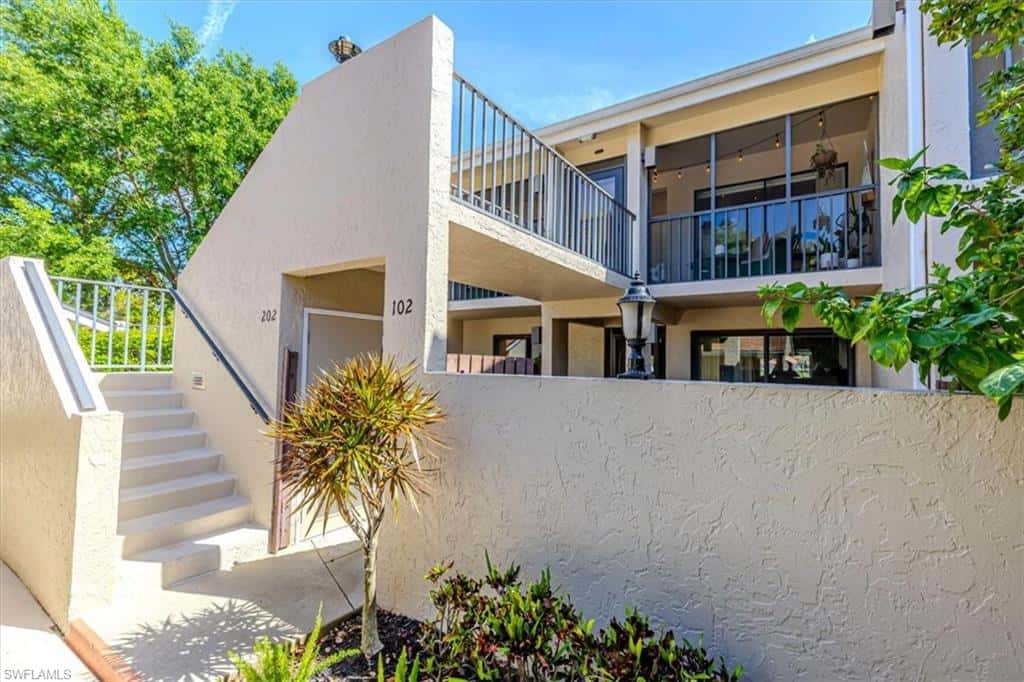 15450 Cedarwood Ln #202, Naples, photo 5