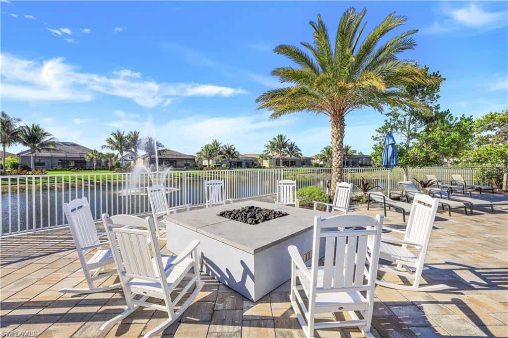 9403 Surfbird Ct, Naples, photo 36