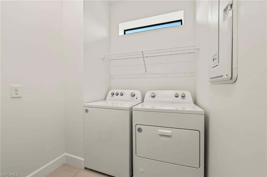 12350 Canal Grande Dr, Fort Myers, photo 24