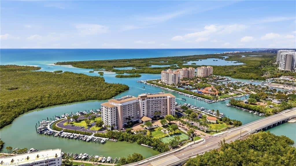 13105 Vanderbilt Dr #407, Naples, photo 34
