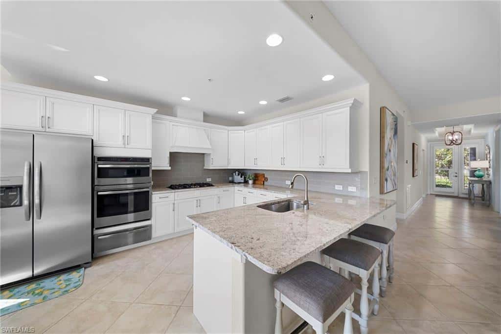 8030 Signature Club Cir #102, Naples, photo 12