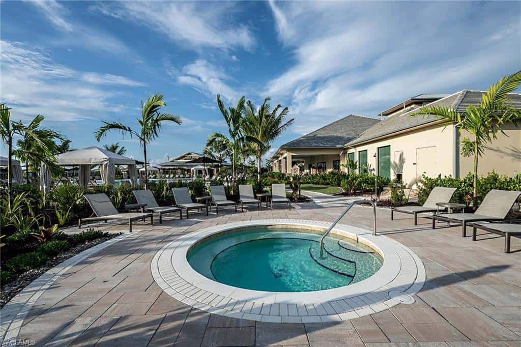 15756 Modena St, Naples, photo 42