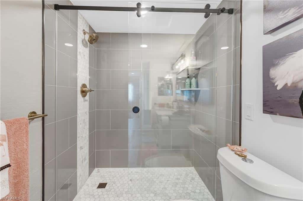 345 Mango St #401, Fort Myers Beach, photo 32