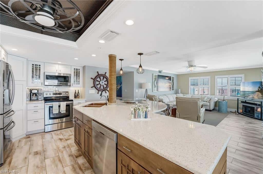 345 Mango St #401, Fort Myers Beach, photo 20