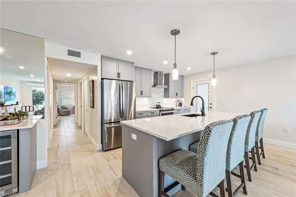 2850 Gulf Shore Blvd #102, Naples, photo 8