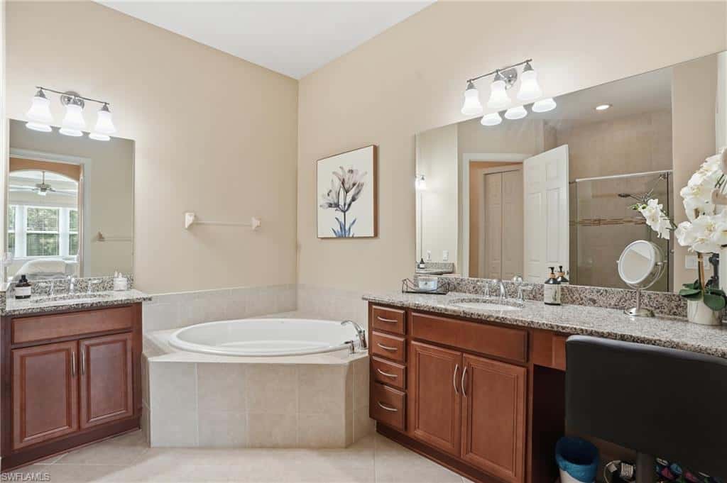 9536 Ironstone Ter #202, Naples, photo 15