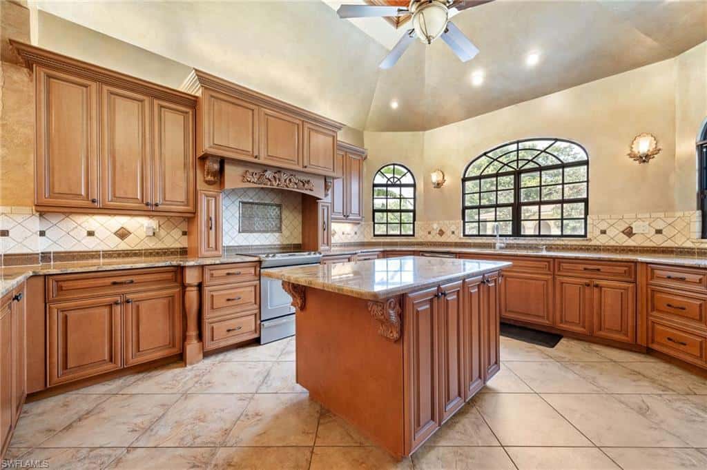 16100 River Rd, Alva, photo 10