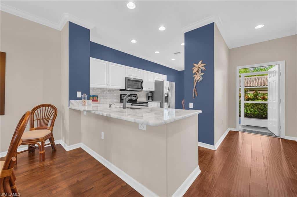 8253 Parkstone Pl #106, Naples, photo 6