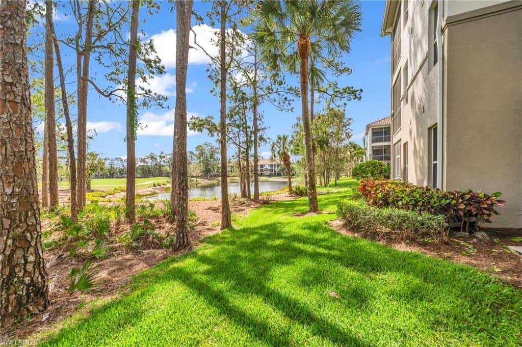 8253 Parkstone Pl #106, Naples, photo 16