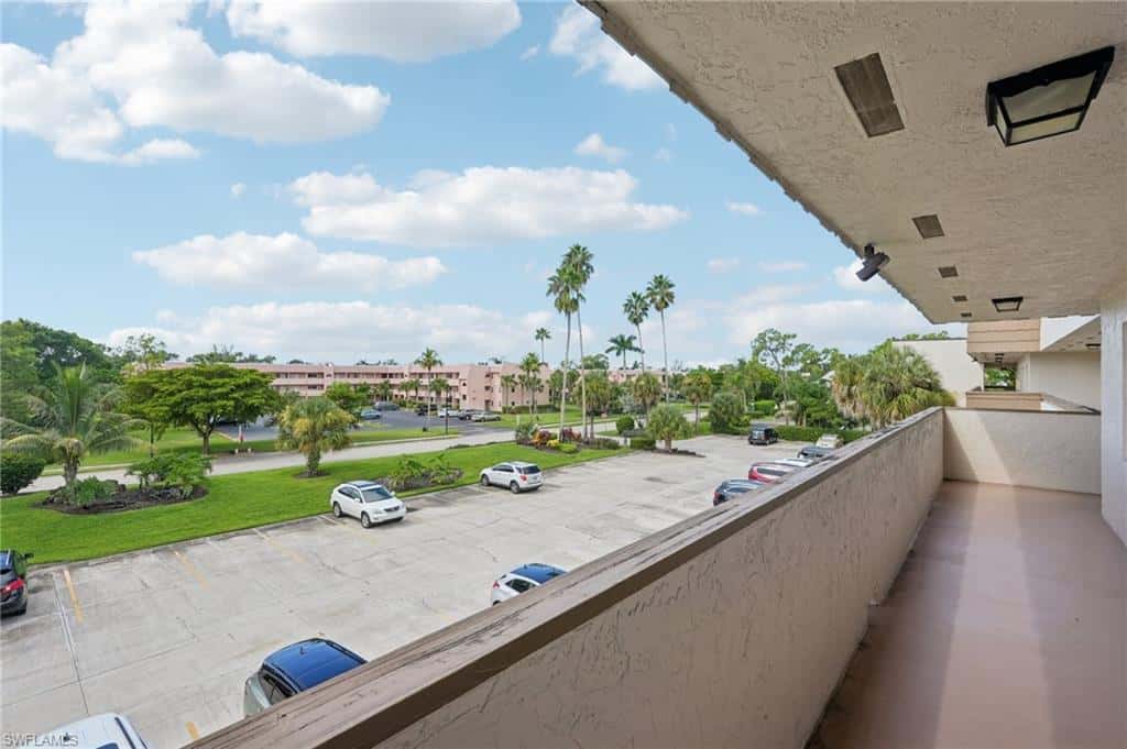 499 Forest Lakes Blvd #305, Naples, photo 5