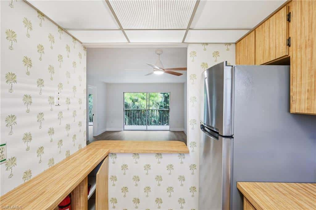 499 Forest Lakes Blvd #305, Naples, photo 9