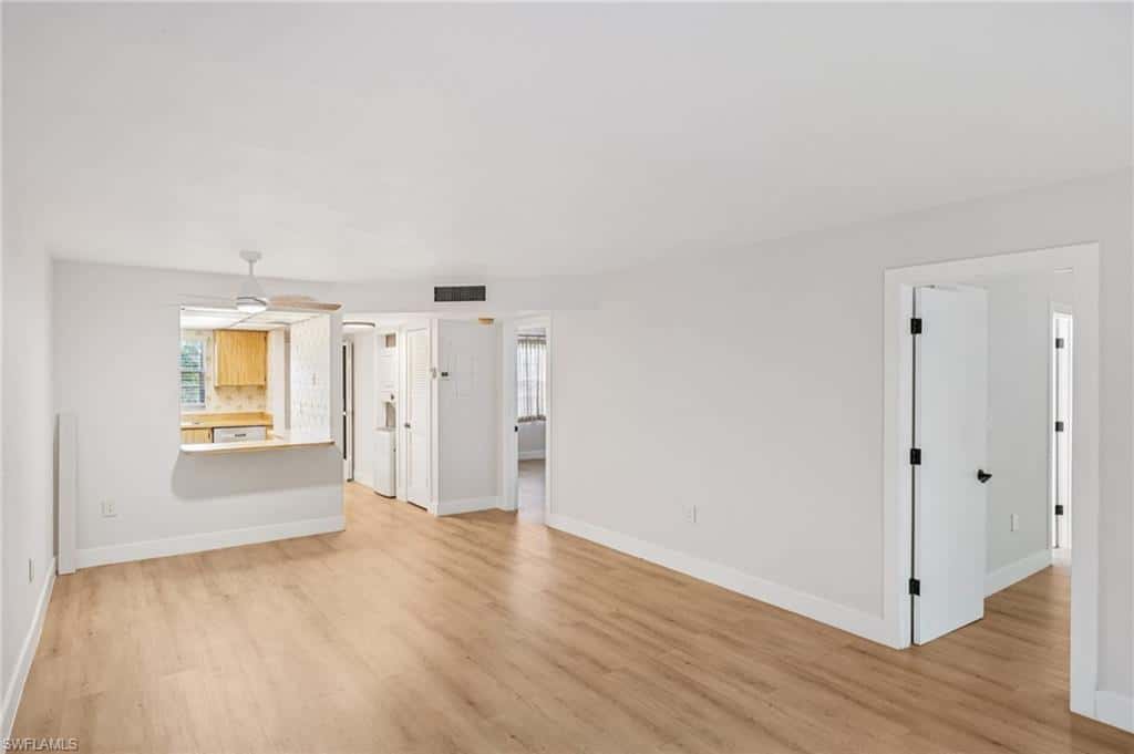 499 Forest Lakes Blvd #305, Naples, photo 11
