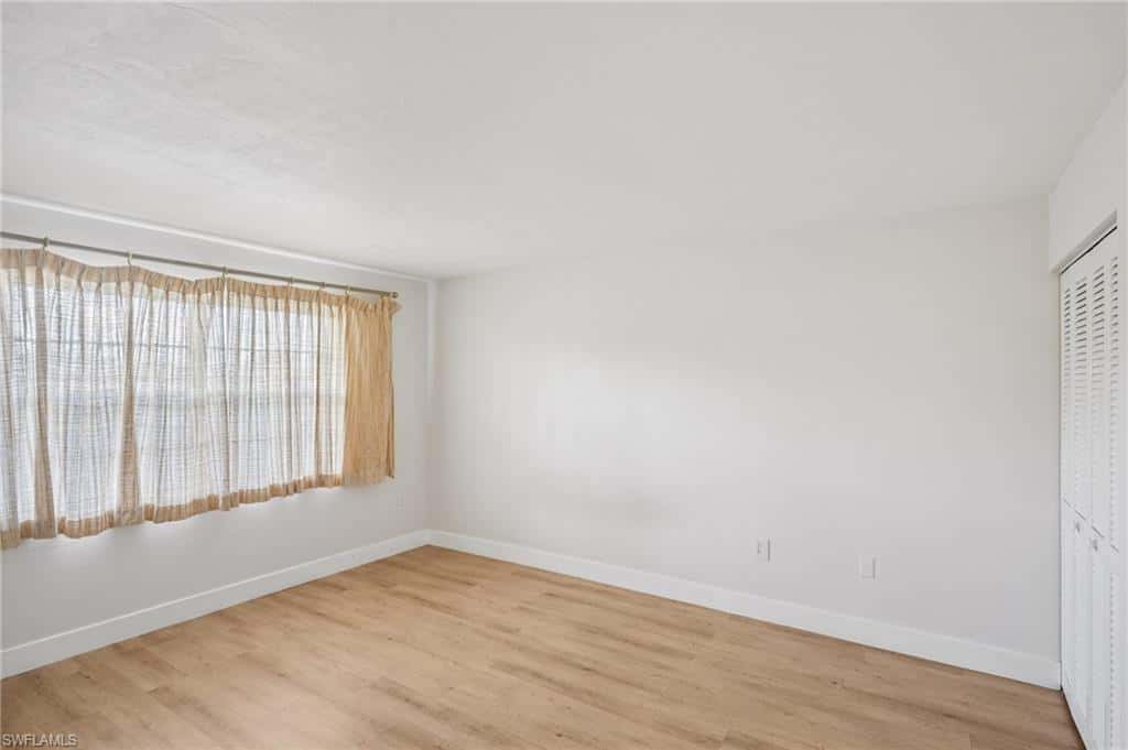 499 Forest Lakes Blvd #305, Naples, photo 21