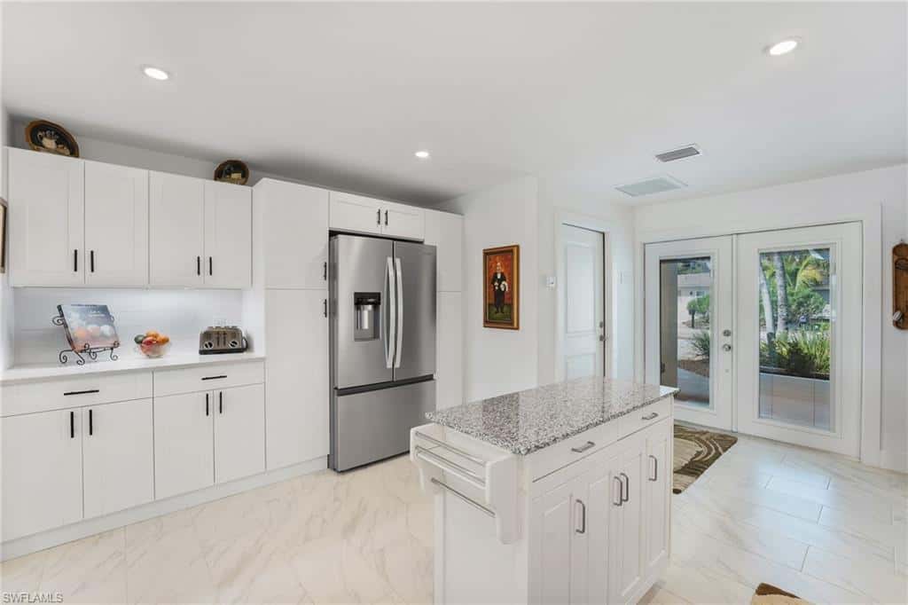 9 Fairview Blvd, Fort Myers Beach, photo 8