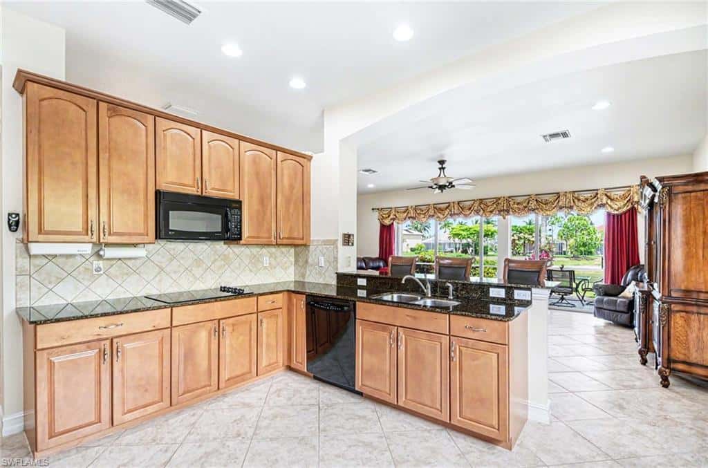 14809 Canton Ct, Naples, photo 16