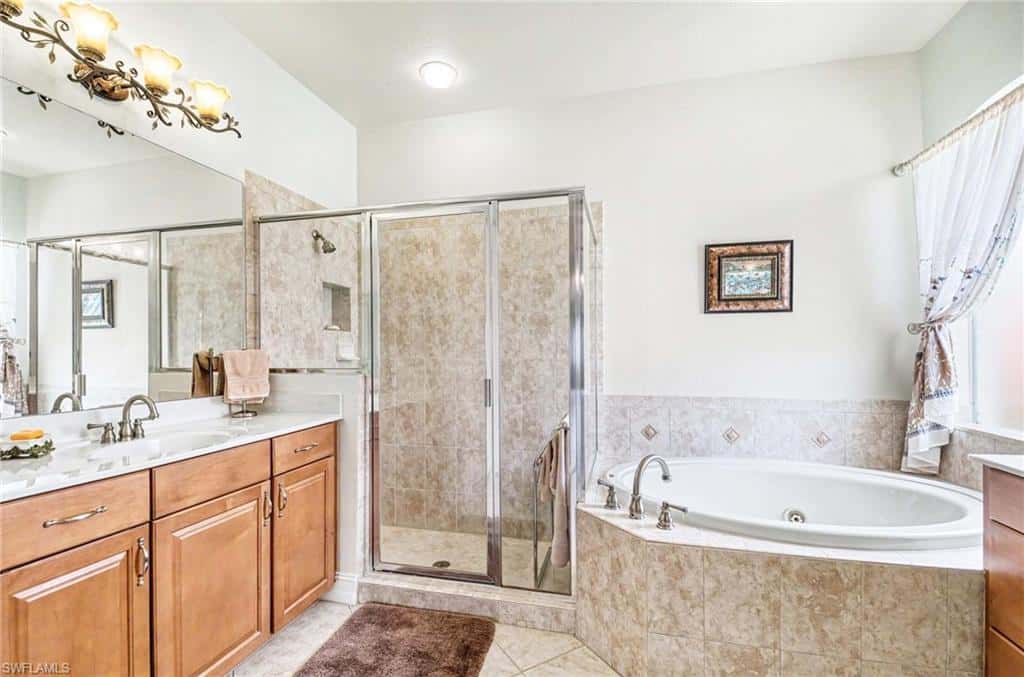 14809 Canton Ct, Naples, photo 26